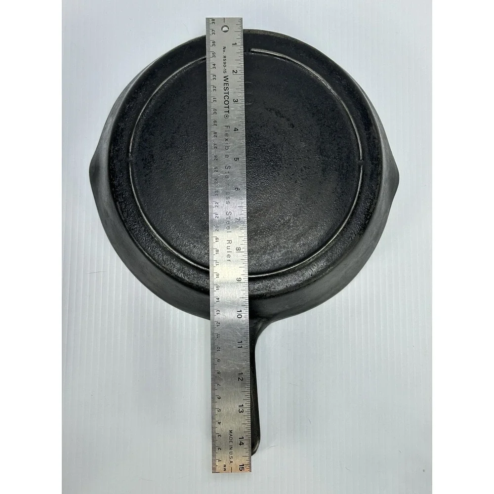 Vintage 3 Notch Number‎ 8 Cast Iron Skillet Pan 10